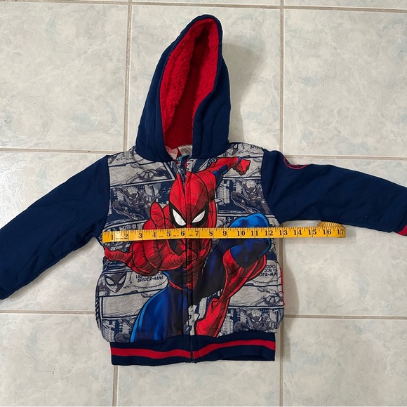 NWT Kids Marvel Spider-Man Zip up Hoodie size 4T - Picture 2 of 9